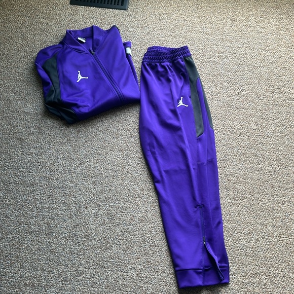 Jordan Other - Air Jordan purple Sweatsuit Set
